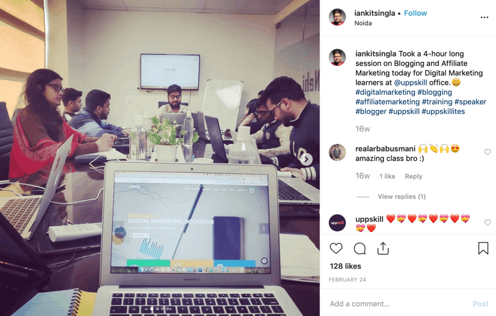 MasterBlogging Instagram Post